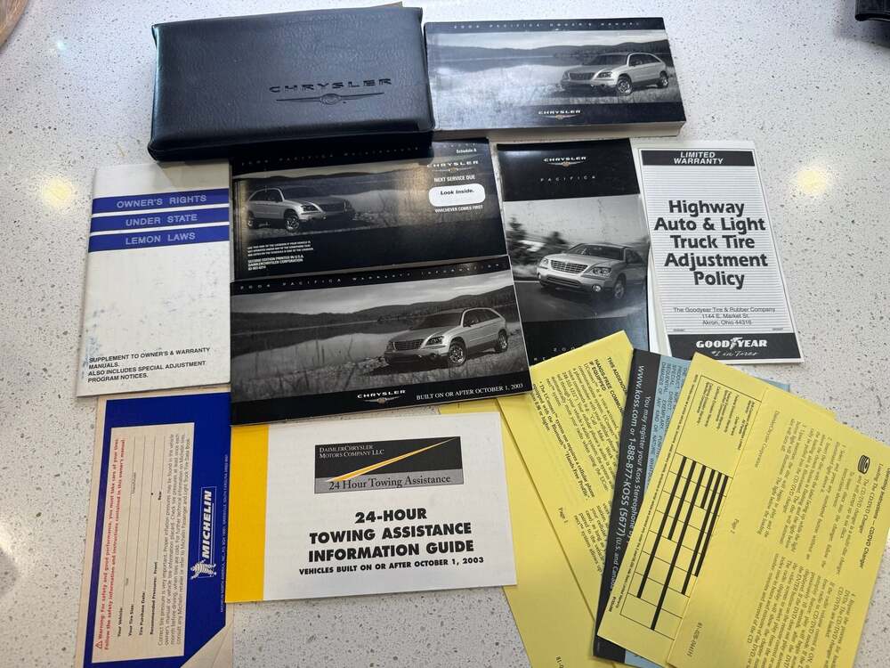 2004 Chrysler Pacifica Owner's Manual & Warranty Information Booklet Set w/ Case